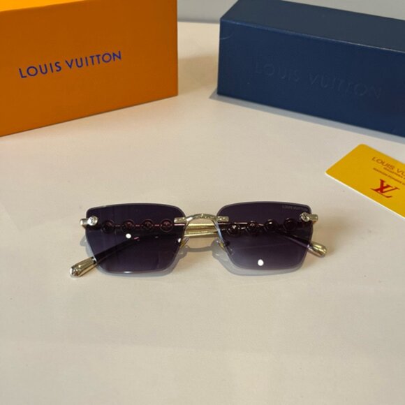 Louis Vuitton Gold Metal Frame Purple Sunglasses - Picture 7 of 8